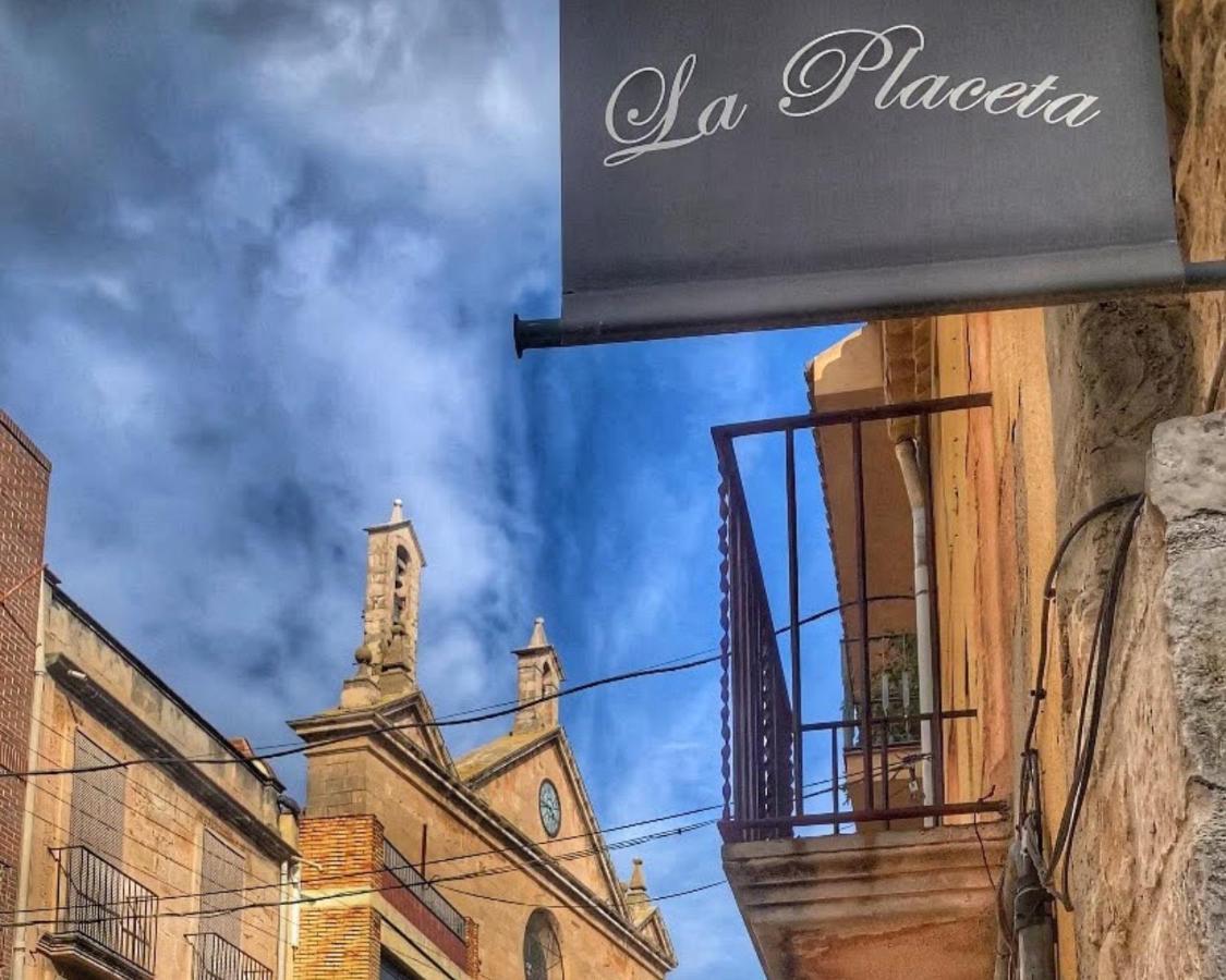 Hostal La Placeta Arbeca エクステリア 写真