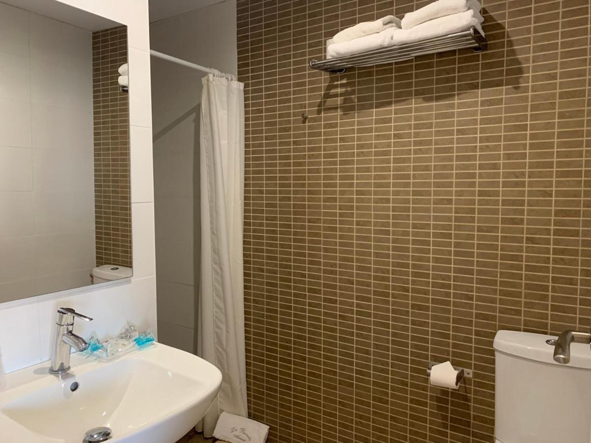 Hostal La Placeta Arbeca エクステリア 写真